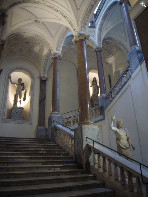 Ehrentreppe im Palazzo Braschi